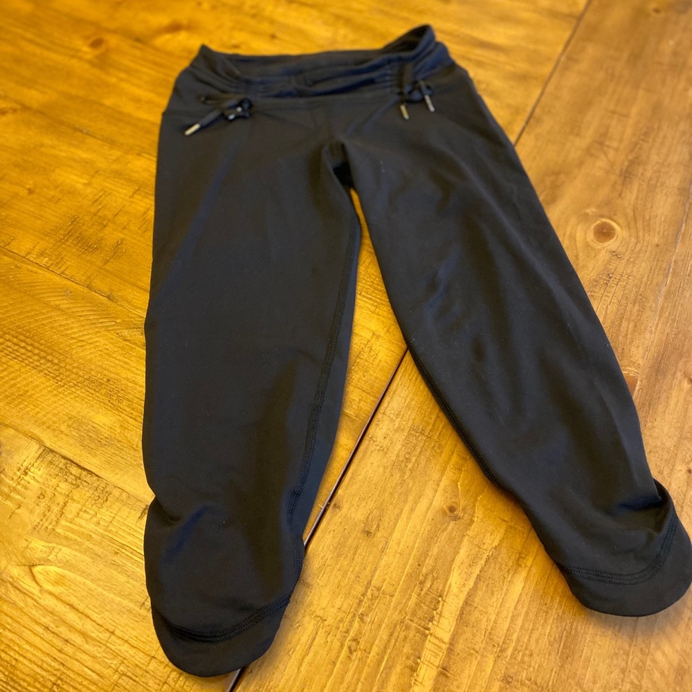 Lululemon cropped ruched waist leggings size 0